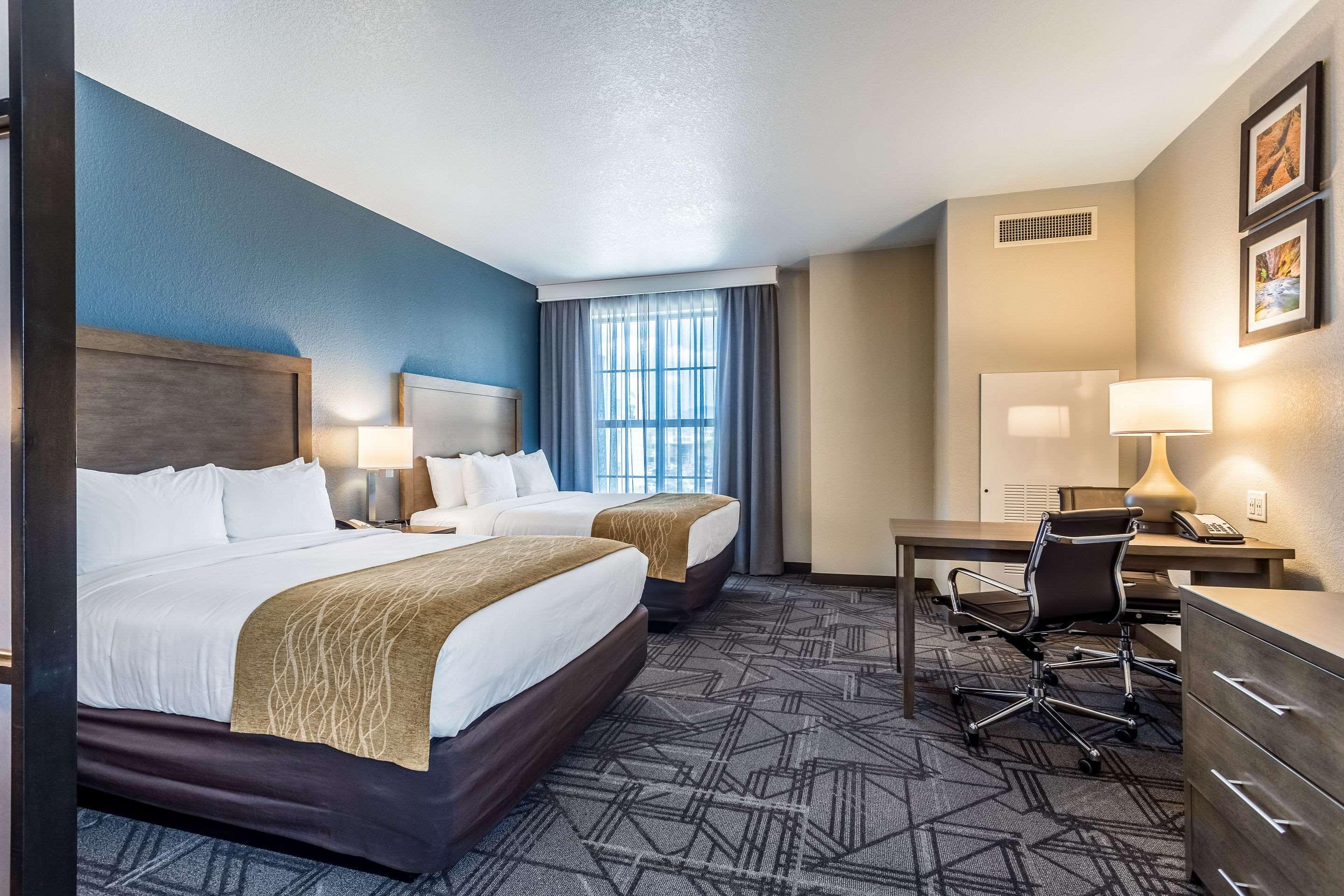 Comfort Inn & Suites Salt Lake City Airport Exterior foto